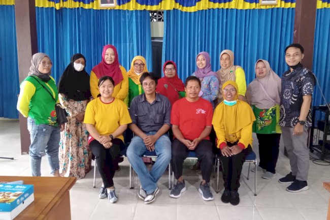 Kegiatan Penyuluhan Kesehatan pada Pertemuan Kader Kelurahan Gergunung