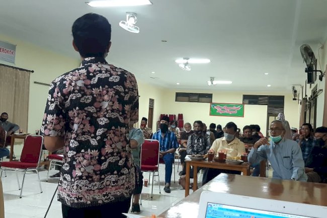 Penyuluhan Kesehatan pada Pertemuan RT dan RW di Desa Belangwetan