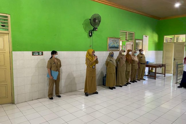 Kegiatan Apel Pagi Seluruh Karyawan Puskesmas Klaten Utara