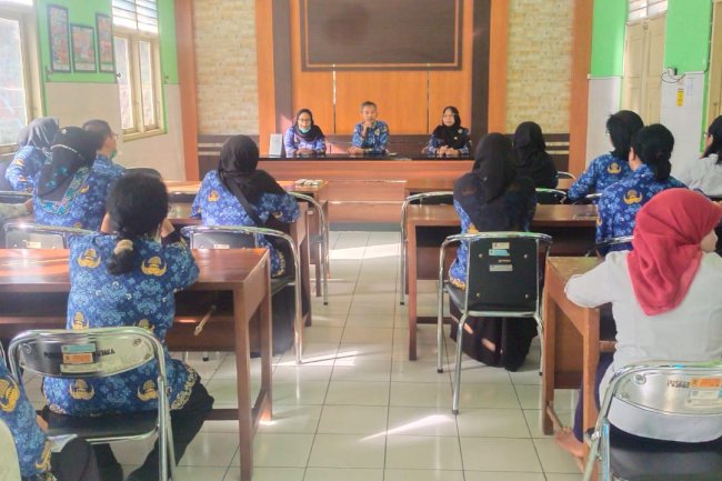 Apel Pagi Rutin Karyawan Puskesmas Klaten Utara