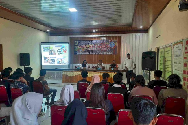 Penyuluhan Anti Narkoba dan Kenakalan Remaja di Desa Ketandan