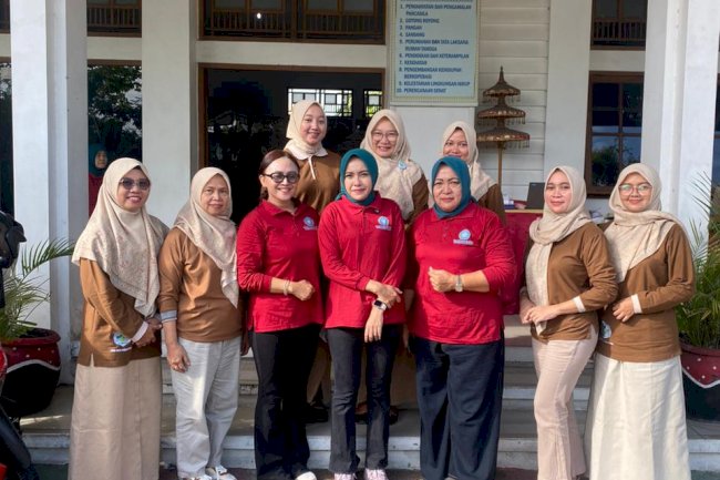 Cek Kesehatan Gratis dan Senam Pagi Bersama Ibu Fahrani Eka Wahyudiana