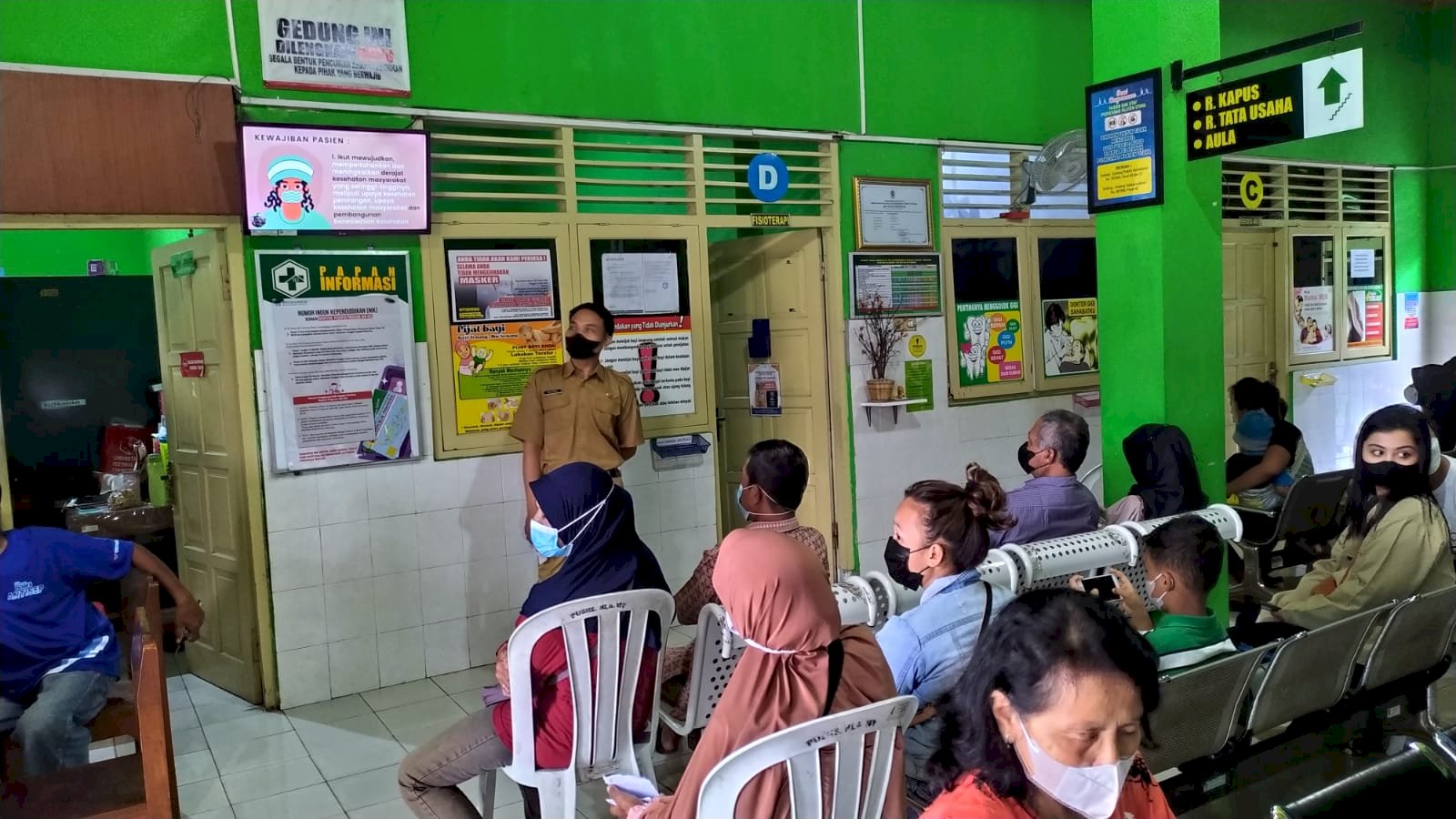 Sosialisasi Hak dan Kewajiban Pengguna Puskesmas Klaten Utara