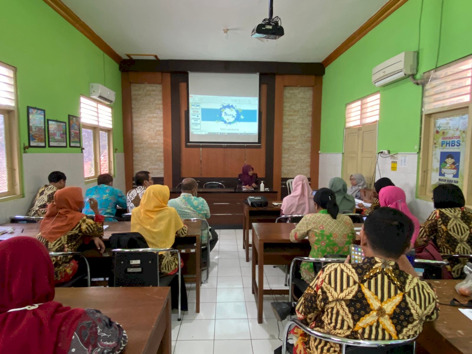 Loka Karya Mini Bulanan Puskesmas Klaten Utara