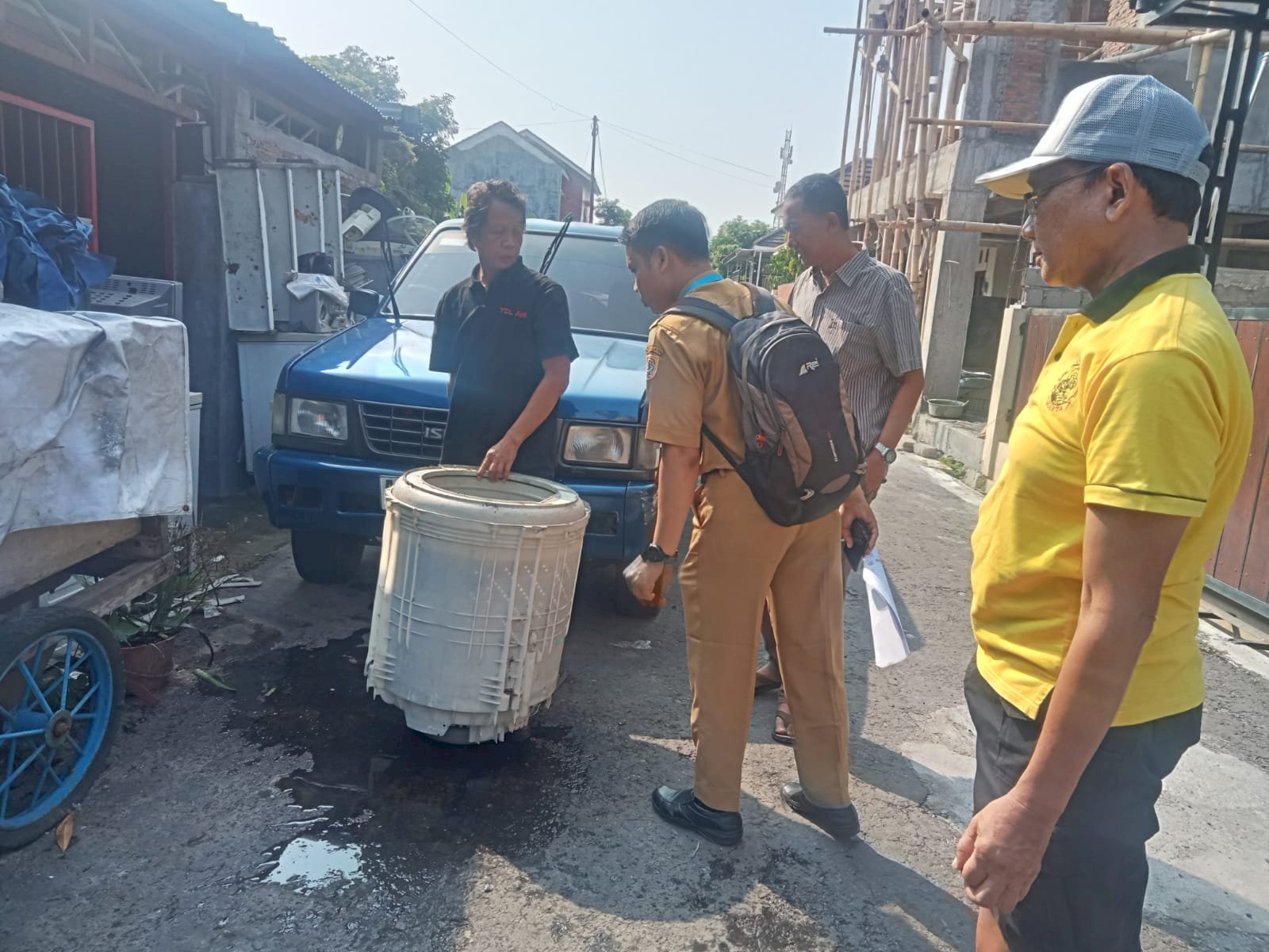 Penyelidikan Epidemiologi Kasus Demam Berdarah di Kelurahan Barenglor