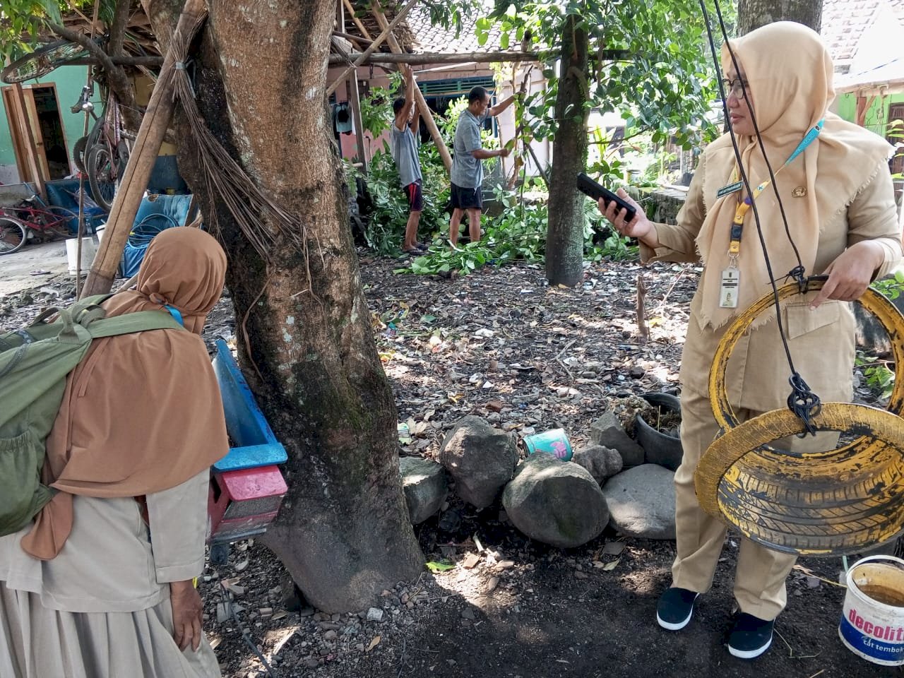 Penyelidikan Epidemiologi Kasus Demam Berdarah di Desa Jebugan