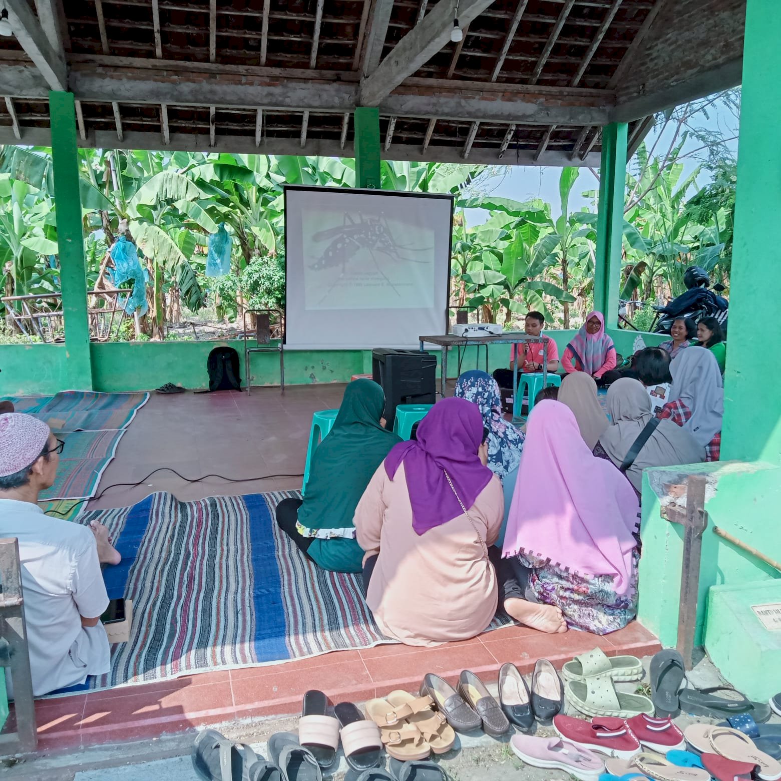 Penyuluhan Kesehatan di Dusun Semangkak Desa Sekarsuli