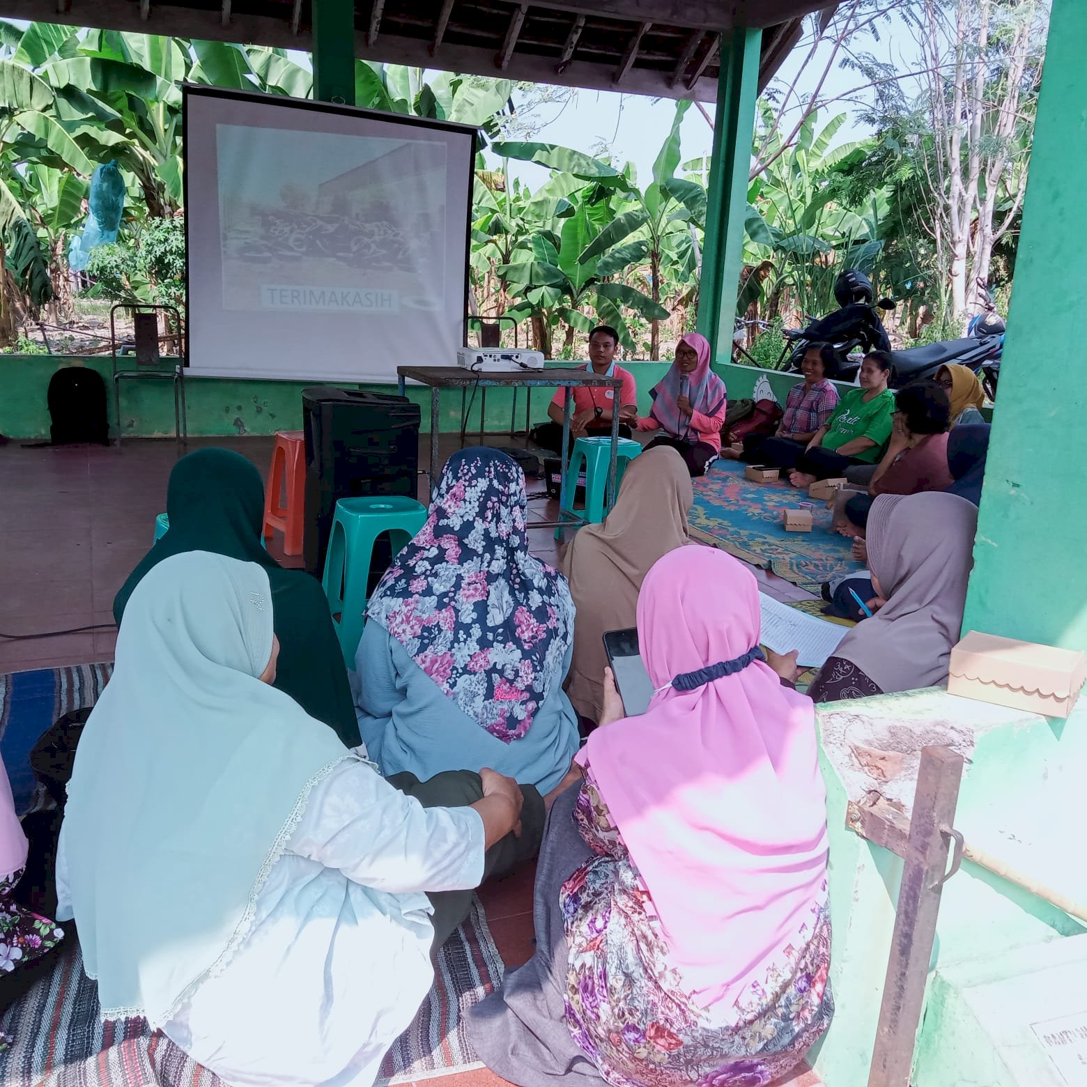 Penyuluhan Kesehatan di Dusun Semangkak Desa Sekarsuli