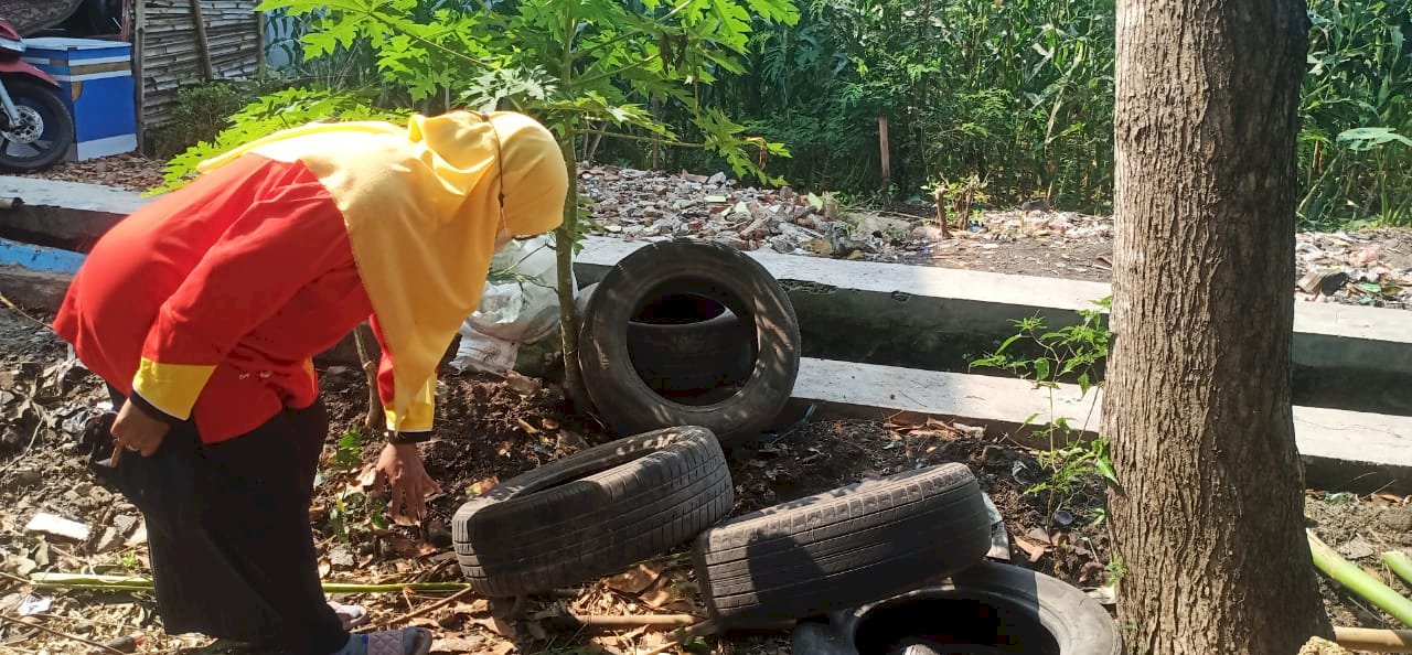 Penyelidikan Epidemiologi Kasus Demam Berdarah di Desa Ketandan