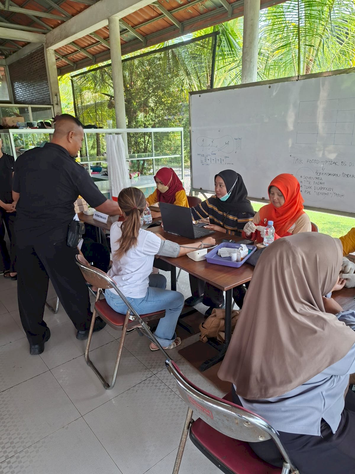 Cek Kesehatan Gratis Karyawan CV Kasih Karkasindo