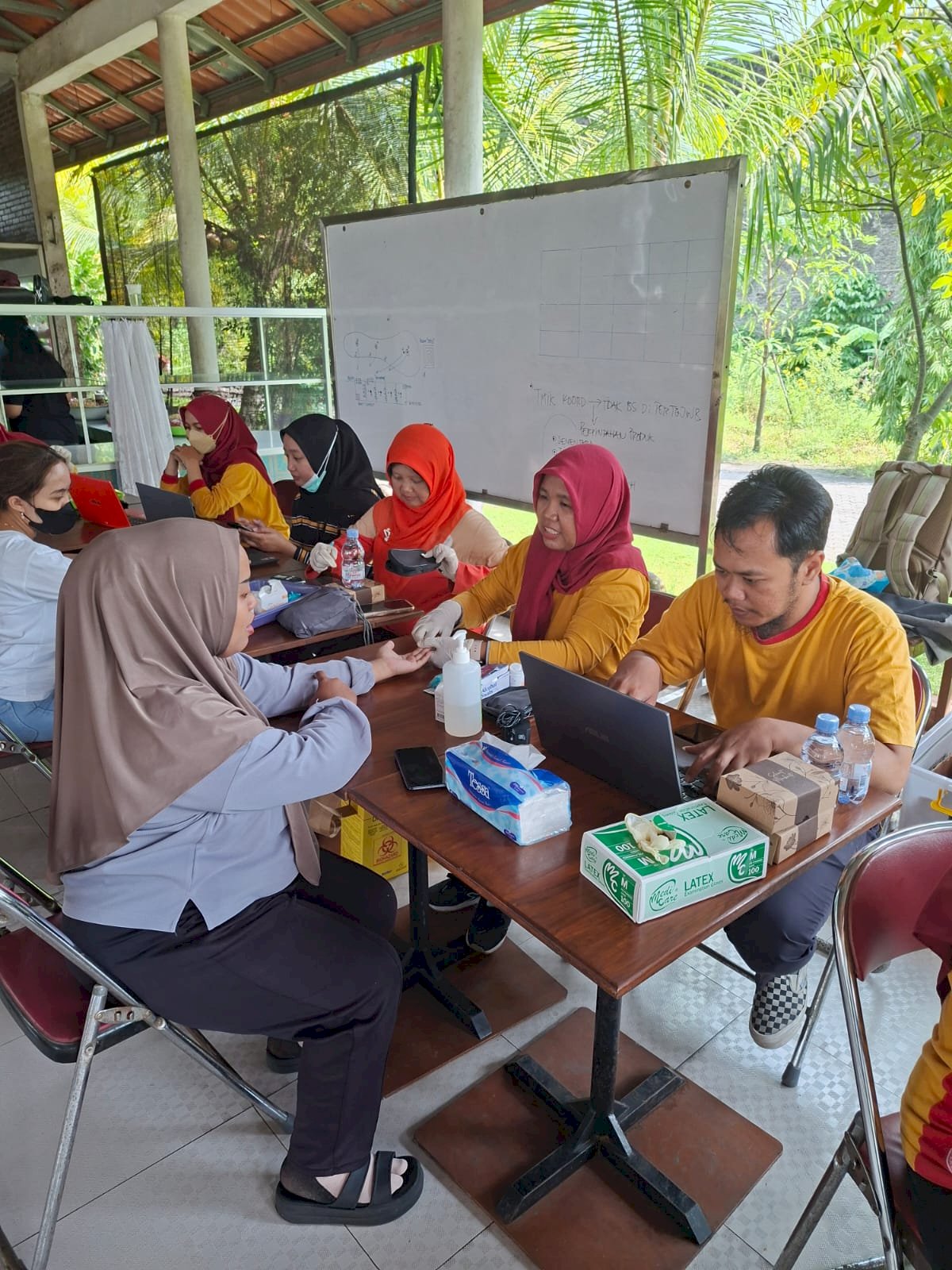 Cek Kesehatan Gratis Karyawan CV Kasih Karkasindo