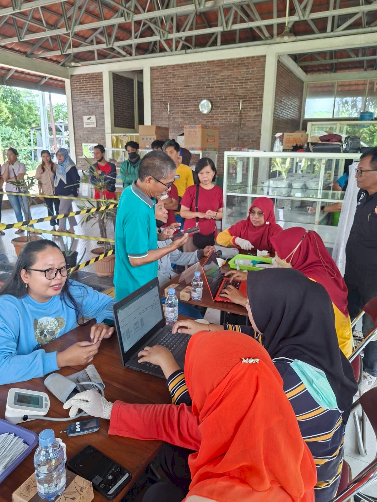 Cek Kesehatan Gratis Karyawan CV Kasih Karkasindo