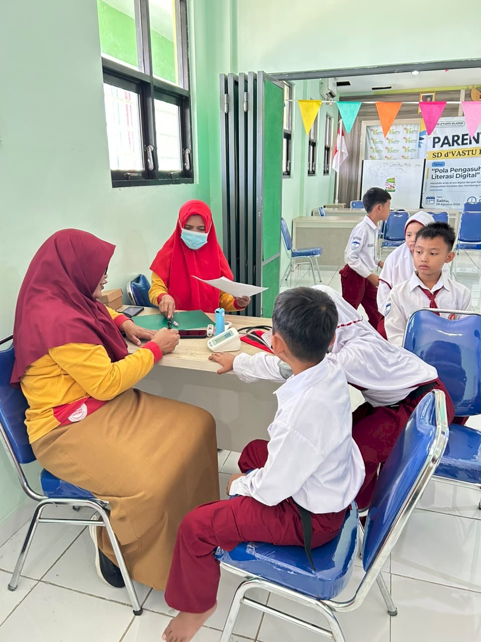 Kegiatan BIAS dan CKG di SD D'Vastu