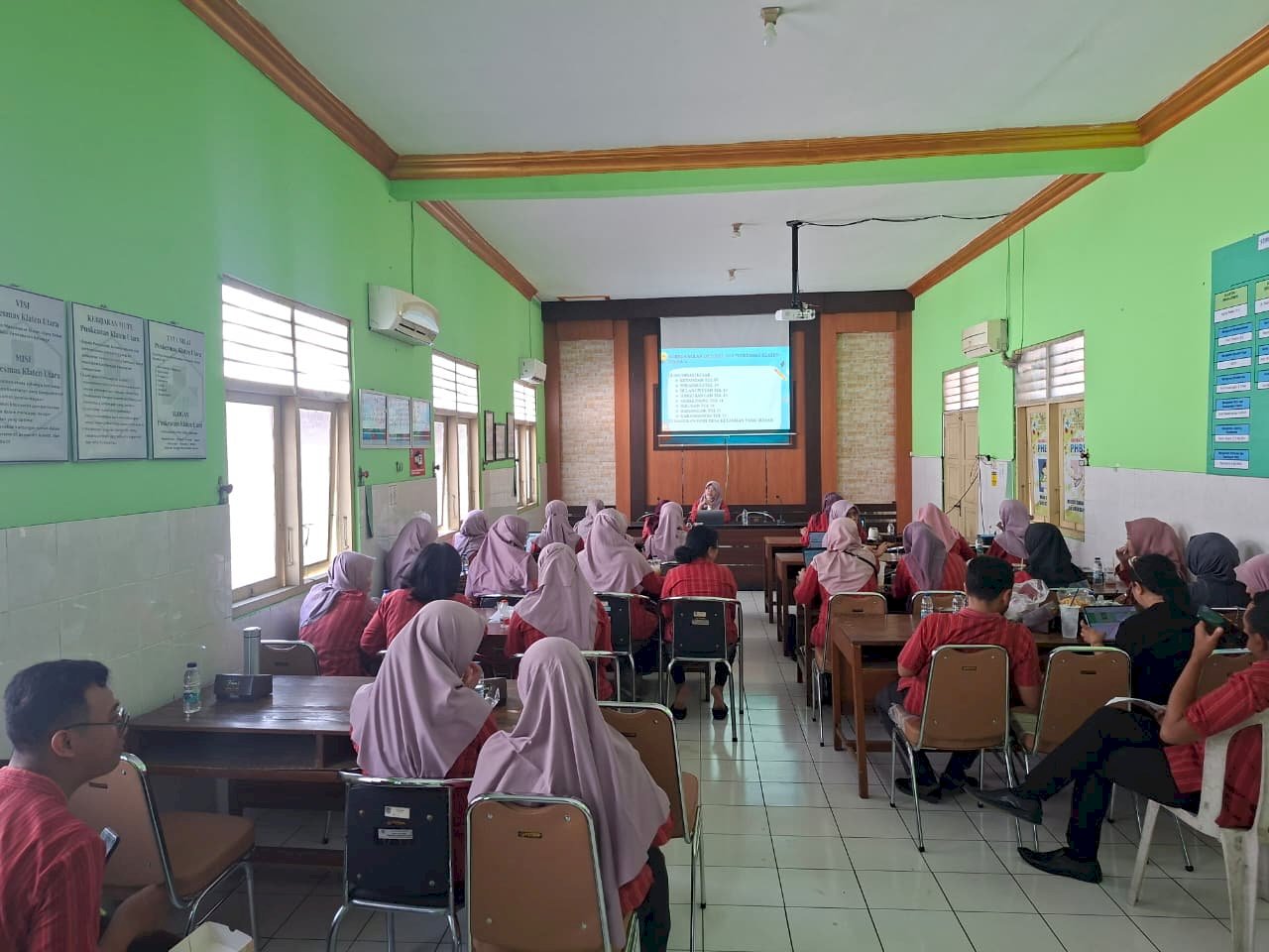 Lokakarya Mini Bulan Oktober 2026